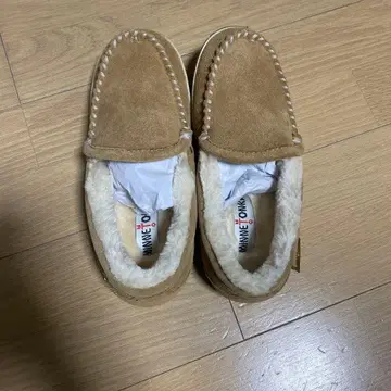 미네통카 모카신