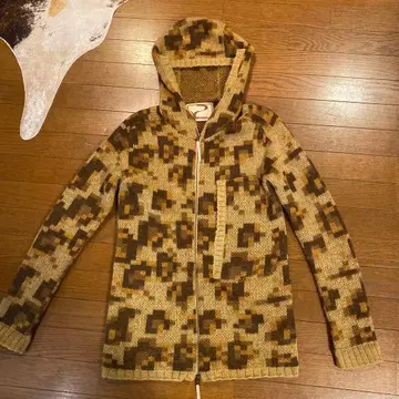 가격 인하했습니다 beauty:beast 카모플라쥬 니트 후드티