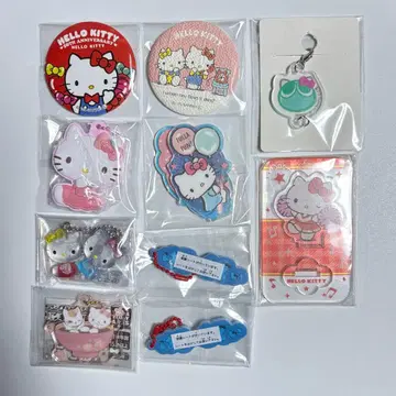 산리오 키티 묶음 판매 [ 캔뱃지 아크릴 스탠드 등 ]
