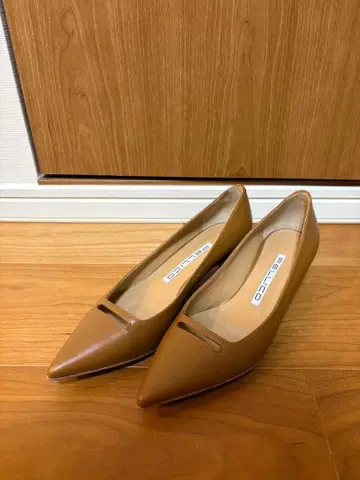 펠리코 브라운 스틸레토 펌프스 낮은 힐 37