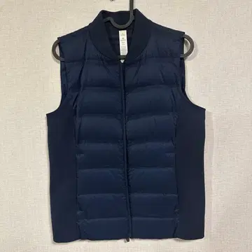 lululemon 네이비 다운 베스트 사이즈 8