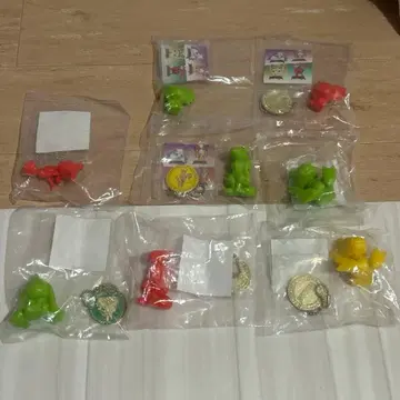 디지몬 미니피규어 8개 세트 레트로