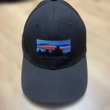 새상품급 patagonia 블랙 캡