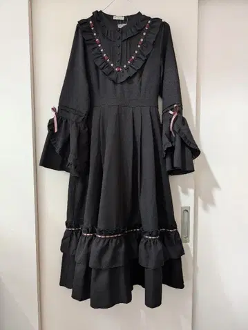 axes femme 로즈 x 리본 공주 소매 원피스 M 사이즈