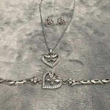 하트 나비 모티브 액세서리 3종 세트