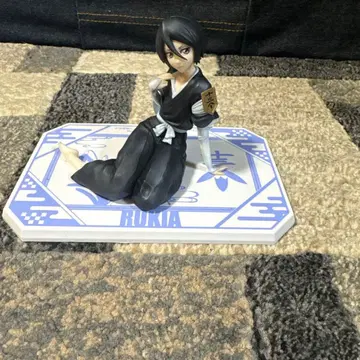 손바닥 루키아 피규어 BLEACH