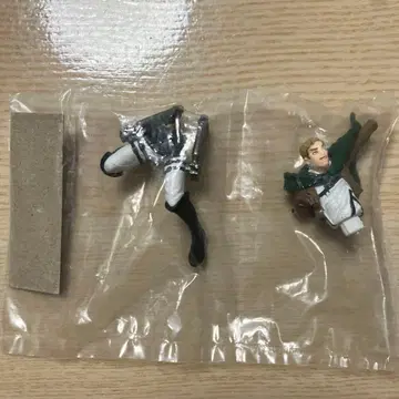 엘빈 캡슐One 진격의 거인 리얼 피규어 컬렉션 M