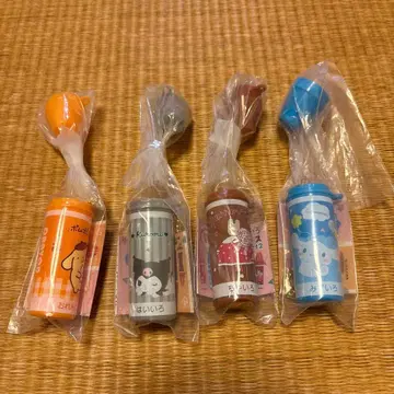 산리오 여러 가지 크레용 케이스 4개 세트