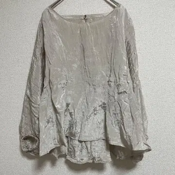 un dix cors 일본제 크러쉬 새틴 블라우스 F 베이지 광택