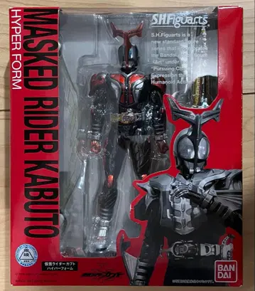 S.H.Figuarts 가면라이더 카부토 하이퍼 폼 피규아트