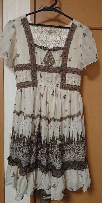 axes femme 메르헨 패턴 튜닉 아이보리