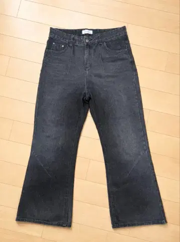 MENES 플레어 청바지