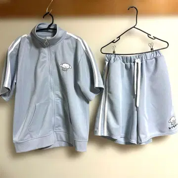 저리 상하의 세트 니시무라 유우지 x 산리오 캐릭터즈 시나모롤 L