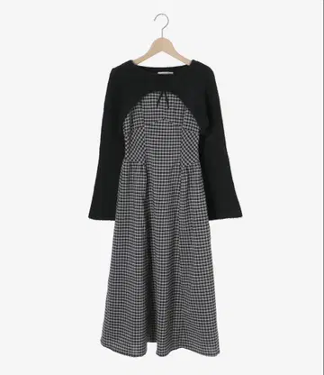 MAJESTIC LEGON 데콜테 오픈 니트 세트 원피스