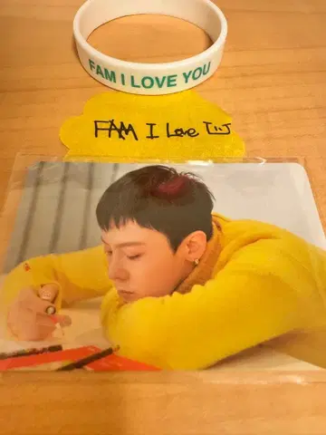 G-DRAGON FAM MEETING 굿즈 세트