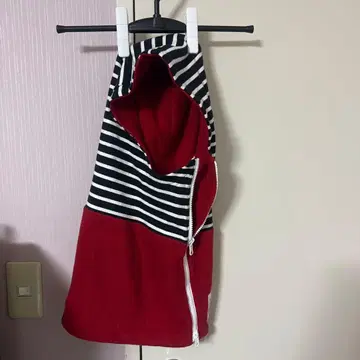 SUNNY NOMADO 후드 부착 넥워머 빨간색/스트라이프