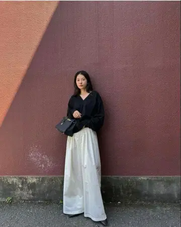 2603031 TUCK DESIGN WIDE PANTS 아이보리 1
