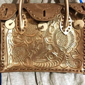 카빙 트라이브스 S 사이즈 골드