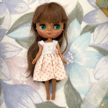 미디 브라이스 쿨 수영장 레모네이드