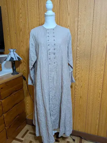 네스트로브 원피스