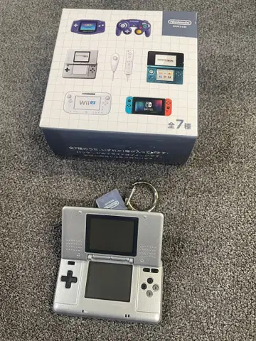 [ 닌텐도 뮤지엄 한정판 ] Nintendo DS 키링 실버