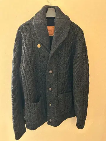 bygladhand 가디건