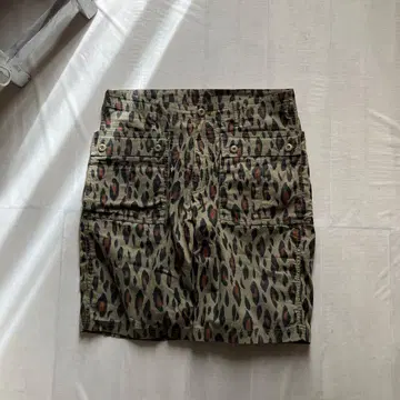 phatee / 레오파드 무늬 하프 팬츠 size:L 파티