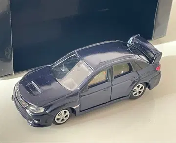 토미카 리미티드 스바루 임프레자 WRX STI 4도어 타카라토미