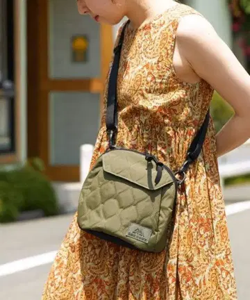 [새상품급] 그레고리 x 프릭스스토어 별주 토스티 퀼트 숄더백