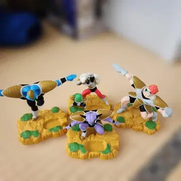 기뉴 특전대 드래곤볼 제일복권 4체 세트