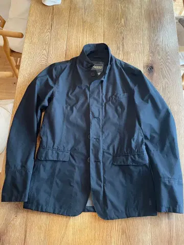 새상품급 HERNO 라미너 GORE-TEX 스탠드 카라 블루종 46