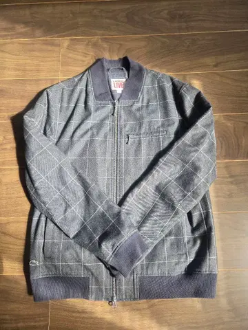 LACOSTE L!VE 체크 무늬 봄버 자켓 L 사이즈