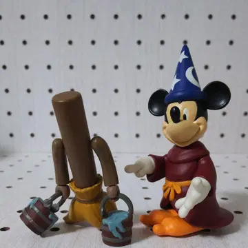 큐브릭 디즈니 마법사의 제자 미키 마법의 빗자루