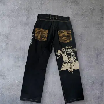 WASP 스트레이트 데님 블랙 카모 무늬