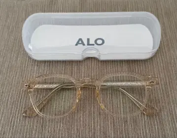 한국 ALO 안경 도수 없는 렌즈 포함