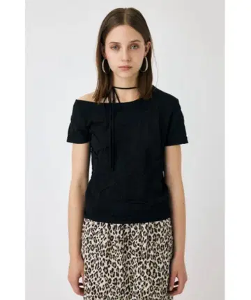 moussy 넥스트랩 자카드 T셔츠