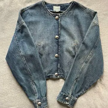 [새상품급] H&M 크롭 데님 자켓 S