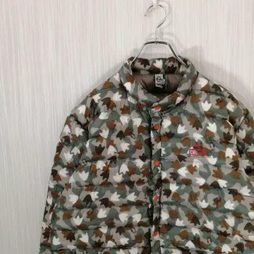 CHUMS 참스 다운 자켓 로고 카모 패턴 카키