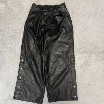 [ 새상품급 ] CLEL 가죽 팬츠