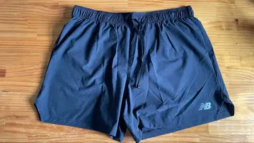 뉴발란스 블랙 숏팬츠