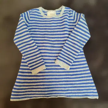 NATURAL LAUNDRY 파랑과 그레이 스트라이프 니트