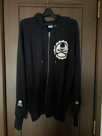 mastermind JAPAN 챔피언 리버스 위브 후드티
