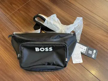 BOSS 바디백 (오타니 쇼헤이 앰버서더) 미사용품