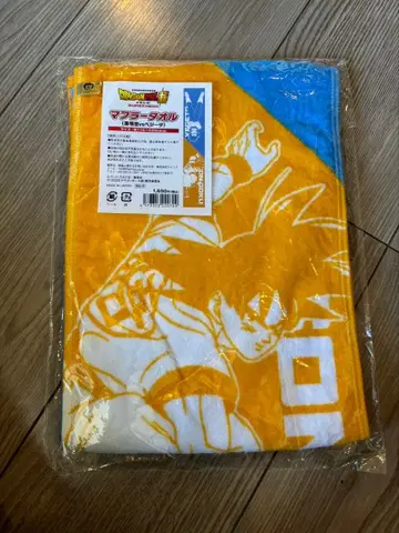 드래곤볼 슈퍼 슈퍼히어로 타월 손오공 vs 베지터