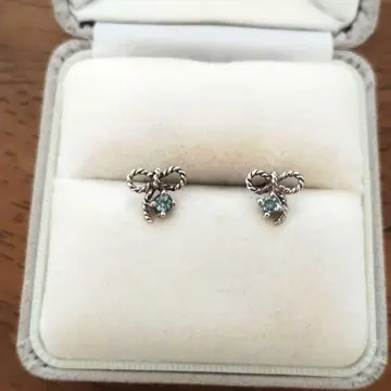 아쿠아 마린 리본 모티브 실버 귀걸이