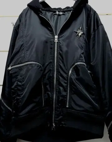 A'gem/9 지퍼 척 아우터 블랙