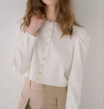 메종 드 돌체 가디건 화이트