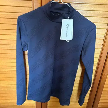 테일러메이드 골프웨어 셔츠 네이비