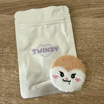 ITZY 채령 twinzy ReyoWoo 캔뱃지