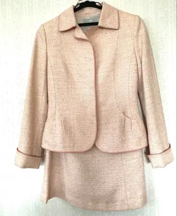 23구 핑크 계열 자켓 스커트 세트 벨트 포함